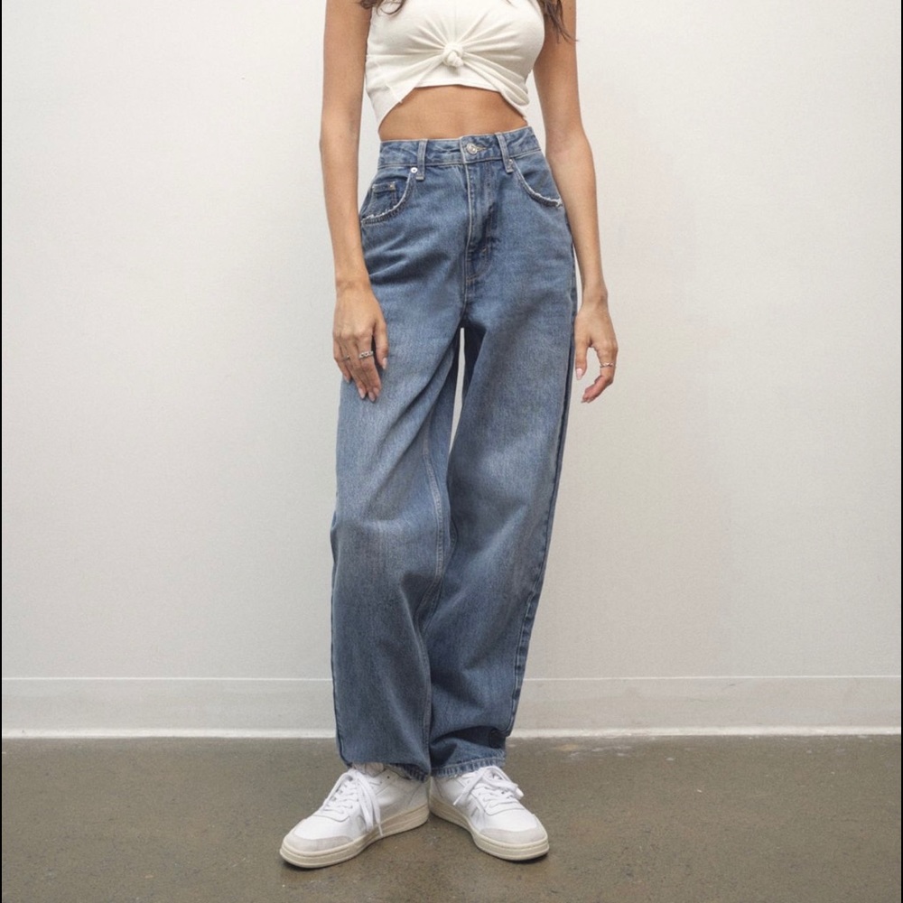 Urban Outfitters BDG high rise baggy jeans new with tags size 34